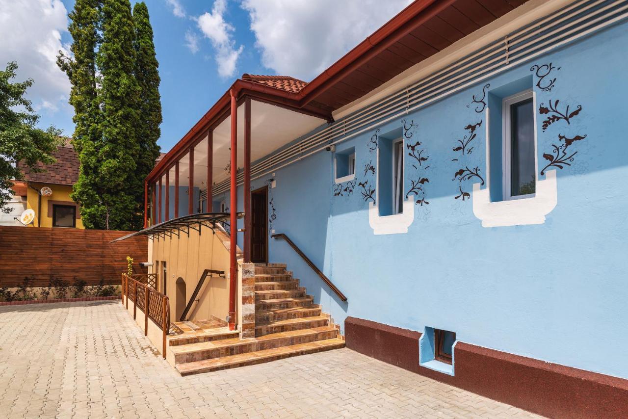 Nikolas Haus Μπρασόβ Εξωτερικό φωτογραφία